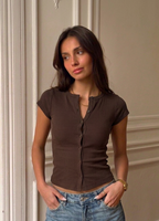 BROWN RIB BUTTON TOP