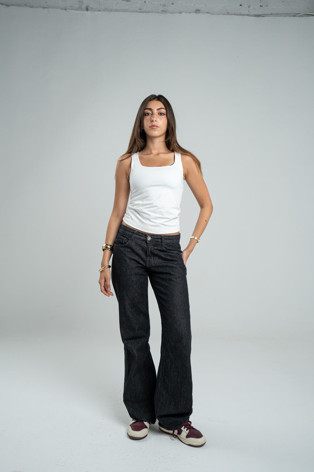 WHITE TANK TOP MICROFIBER WIDE NECK