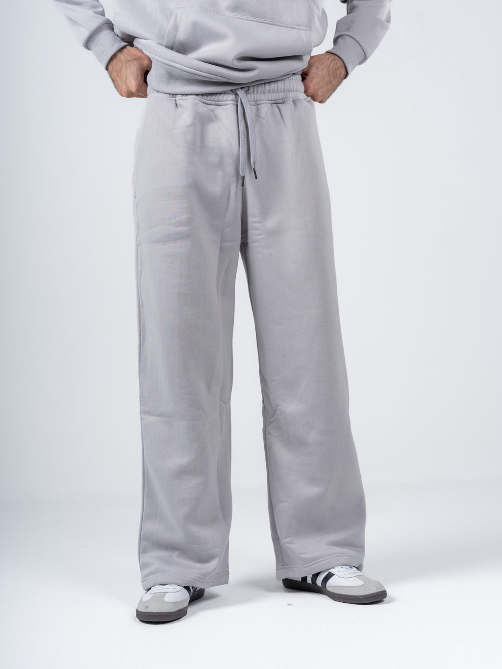 SILVER WIDE LEG SWEATPANTS