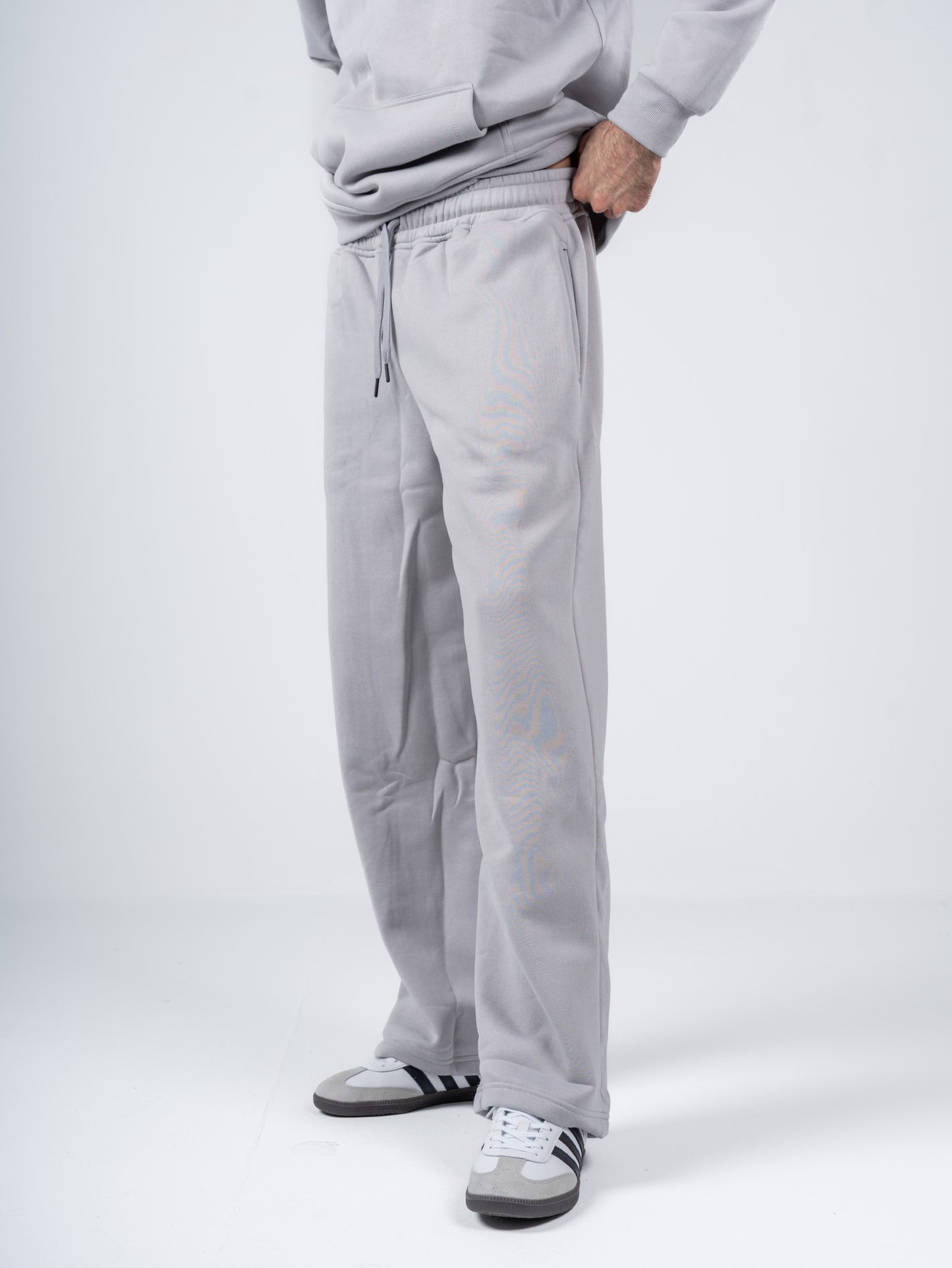 SILVER WIDE LEG SWEATPANTS