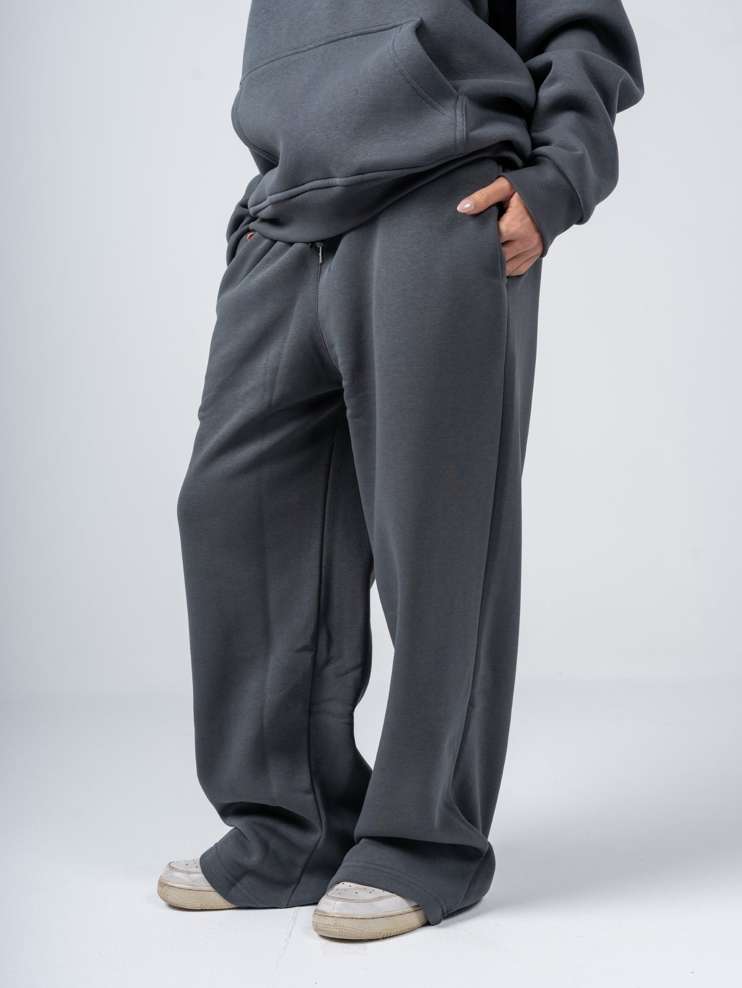 CHARCOAL WIDE LEG SWEATPANTS