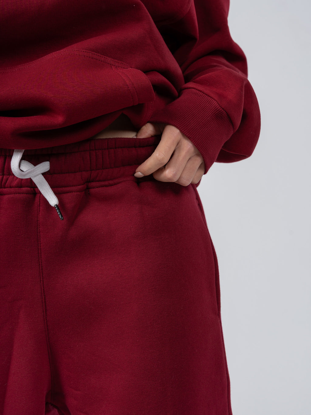 BURGUNDY WIDE LEG SWEATPANTS