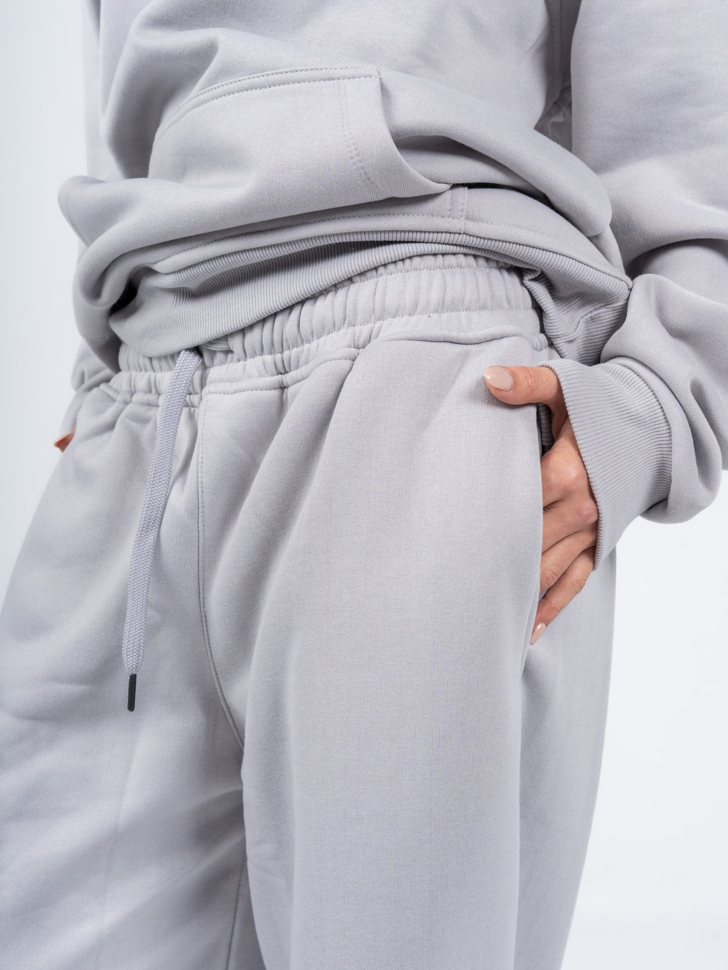 SILVER WIDE LEG SWEATPANTS