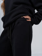 BLACK WIDE LEG SWEATPANTS