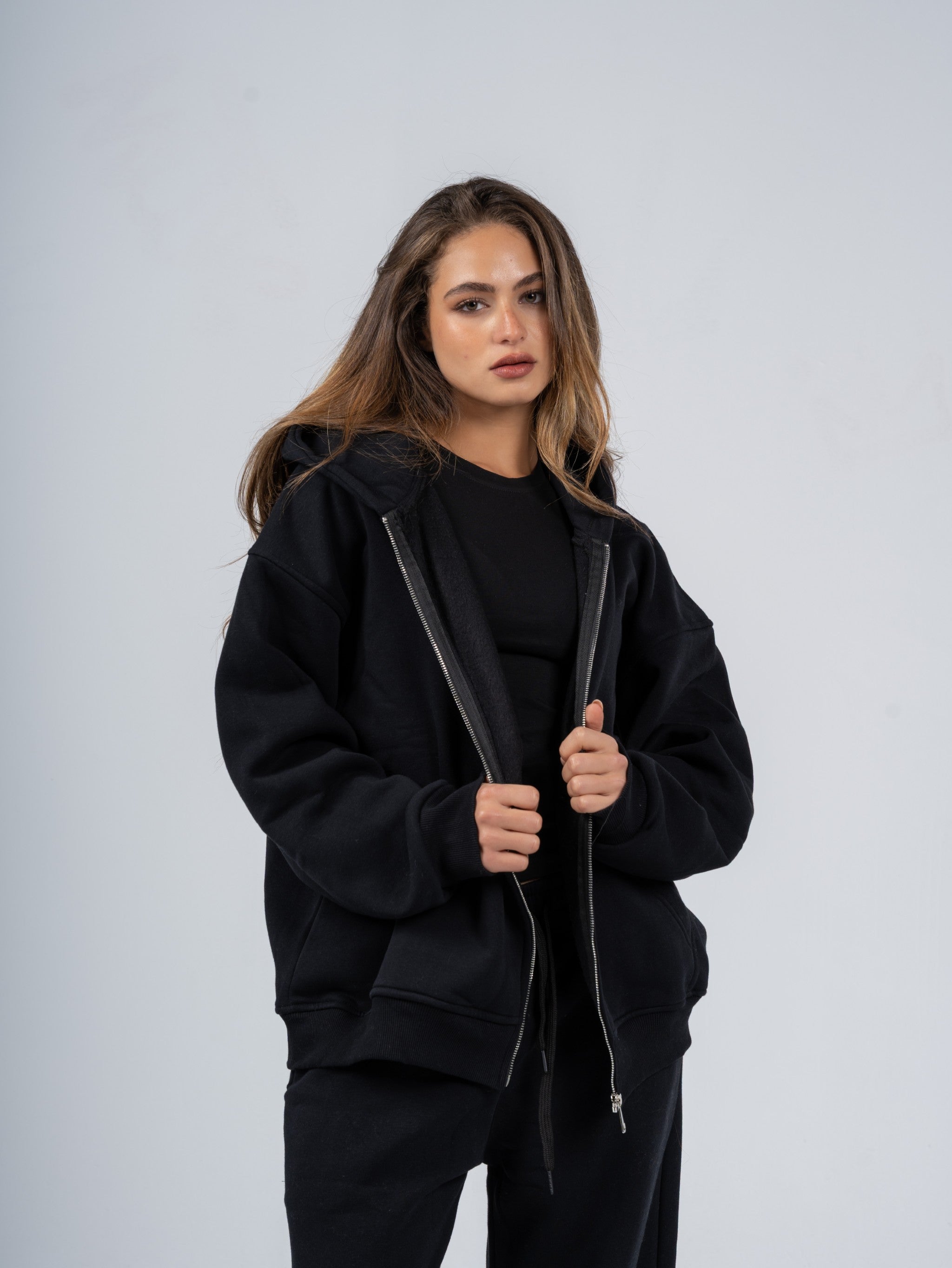 BLACK ZIP UP HOODIE