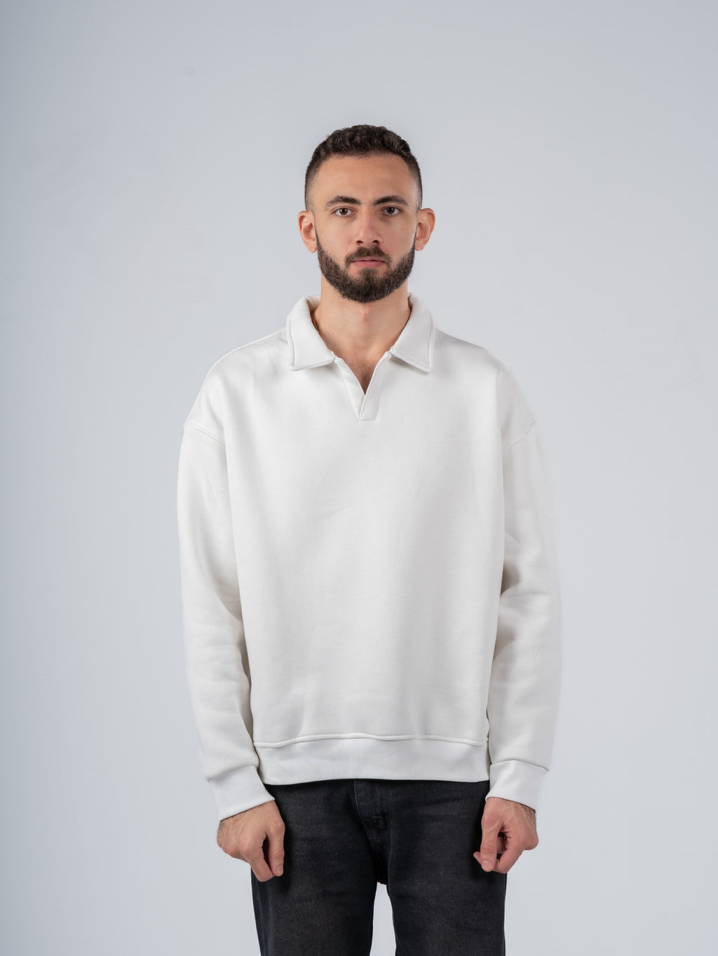 WHITE POLO SWEATSHIRT