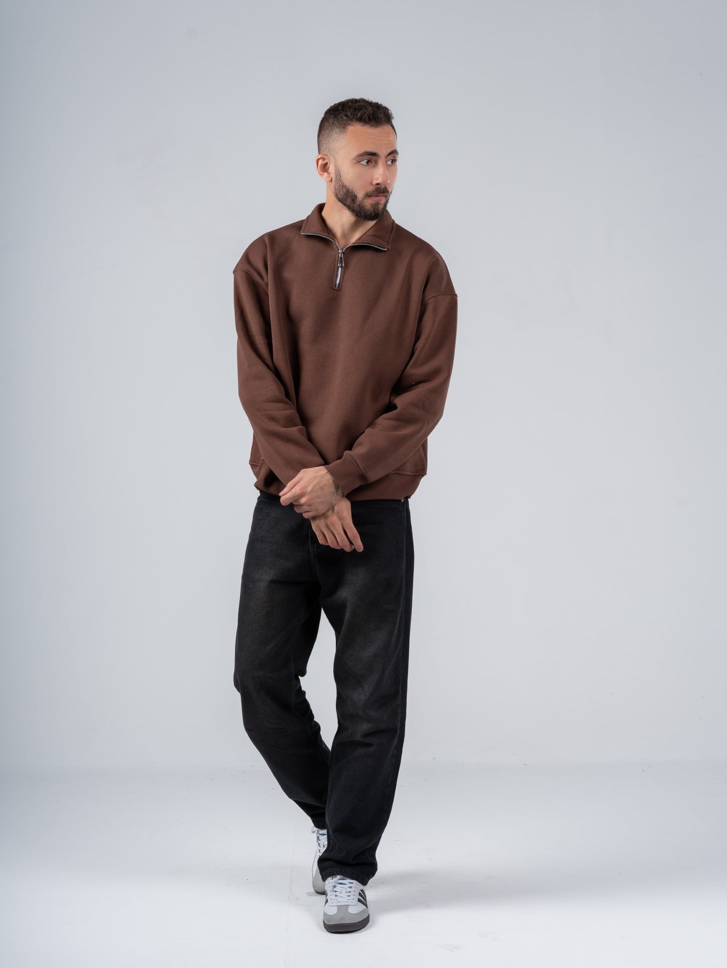 BROWN QUARTER-ZIP SWEATSHIRT
