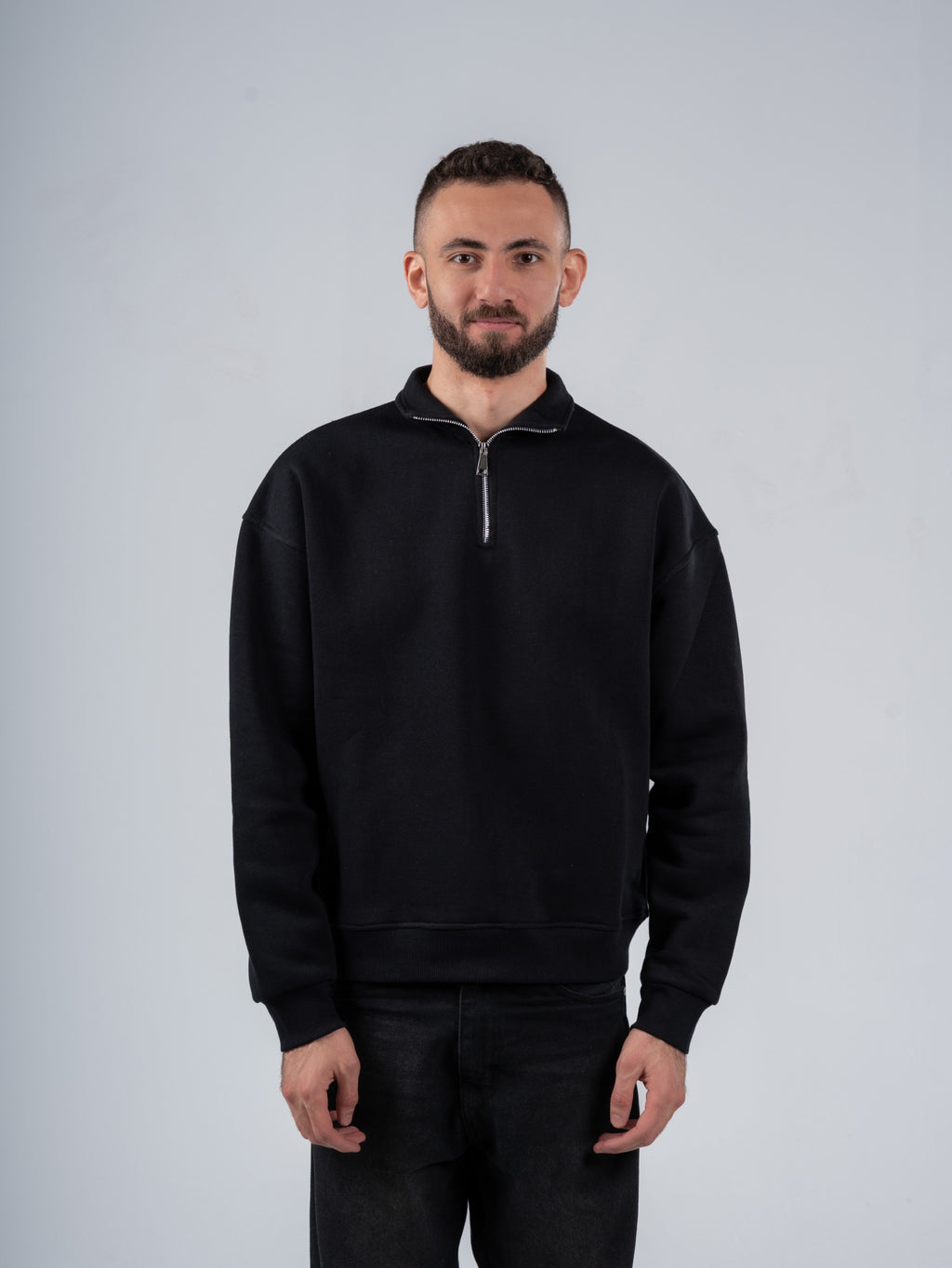 BLACK QUARTER-ZIP SWEATSHIRT