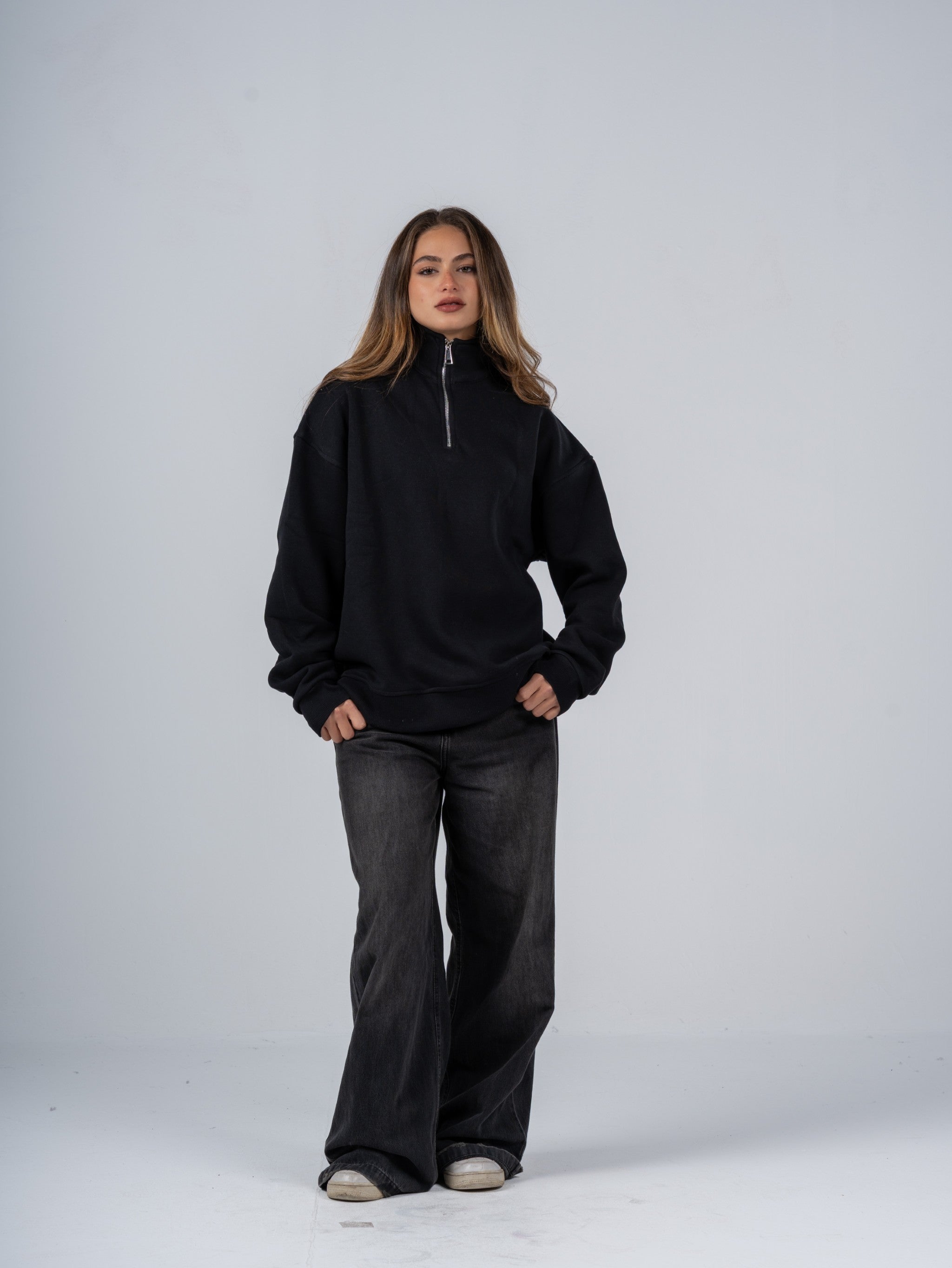 BLACK QUARTER-ZIP SWEATSHIRT