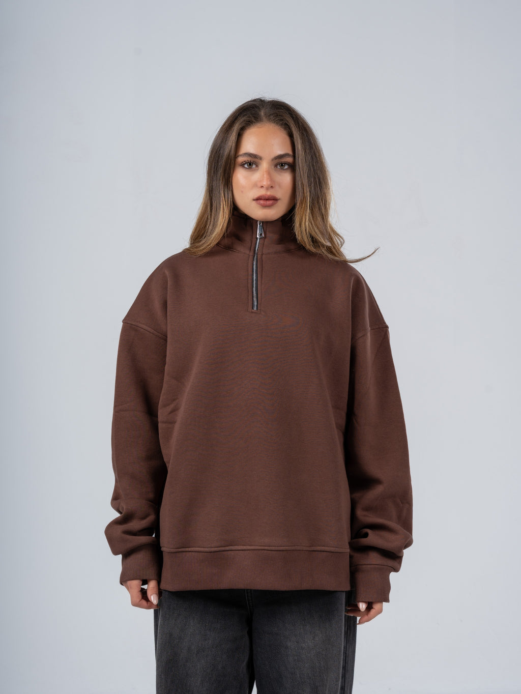 BROWN QUARTER-ZIP SWEATSHIRT