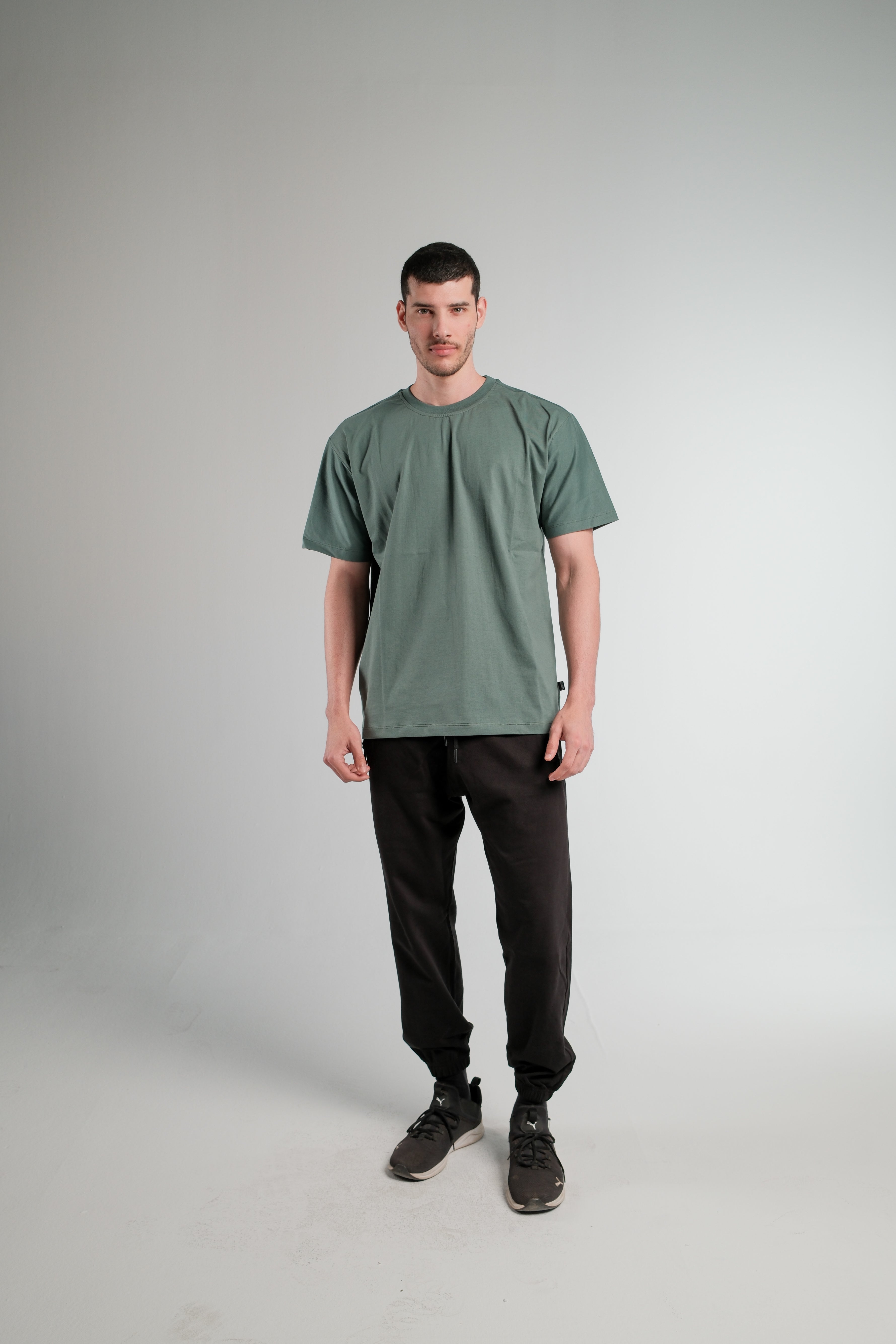 OLIVE REGULAR FIT T-SHIRT
