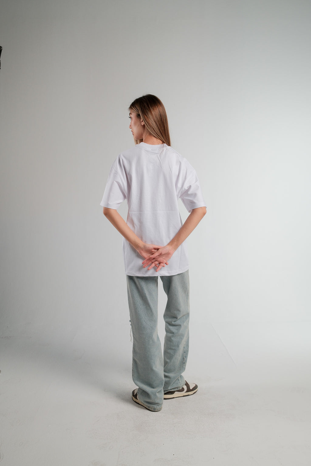 WHITE OVERSIZED T-SHIRT HEAVY WEIGHT