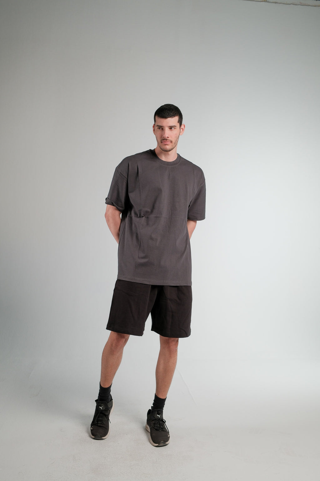 DARK GREY OVERSIZED T-SHIRT HEAVY WEIGHT