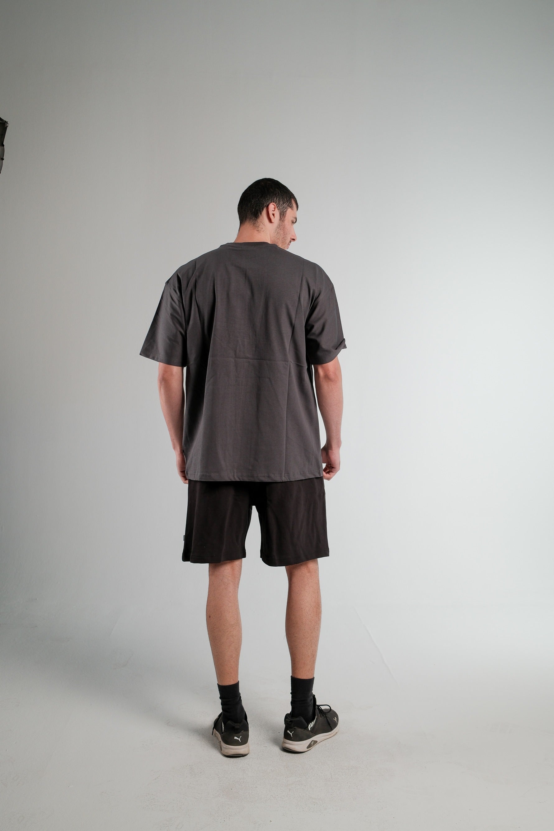 DARK GREY OVERSIZED T-SHIRT HEAVY WEIGHT
