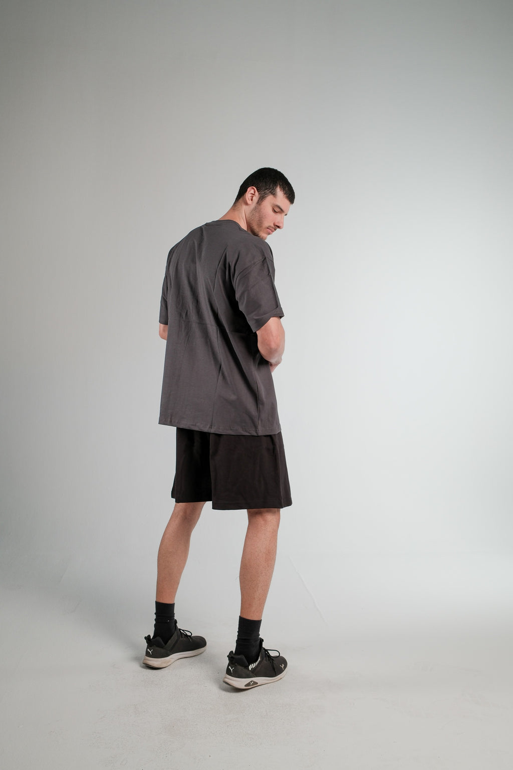 DARK GREY OVERSIZED T-SHIRT HEAVY WEIGHT