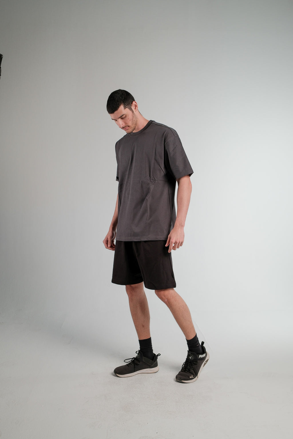 DARK GREY OVERSIZED T-SHIRT HEAVY WEIGHT