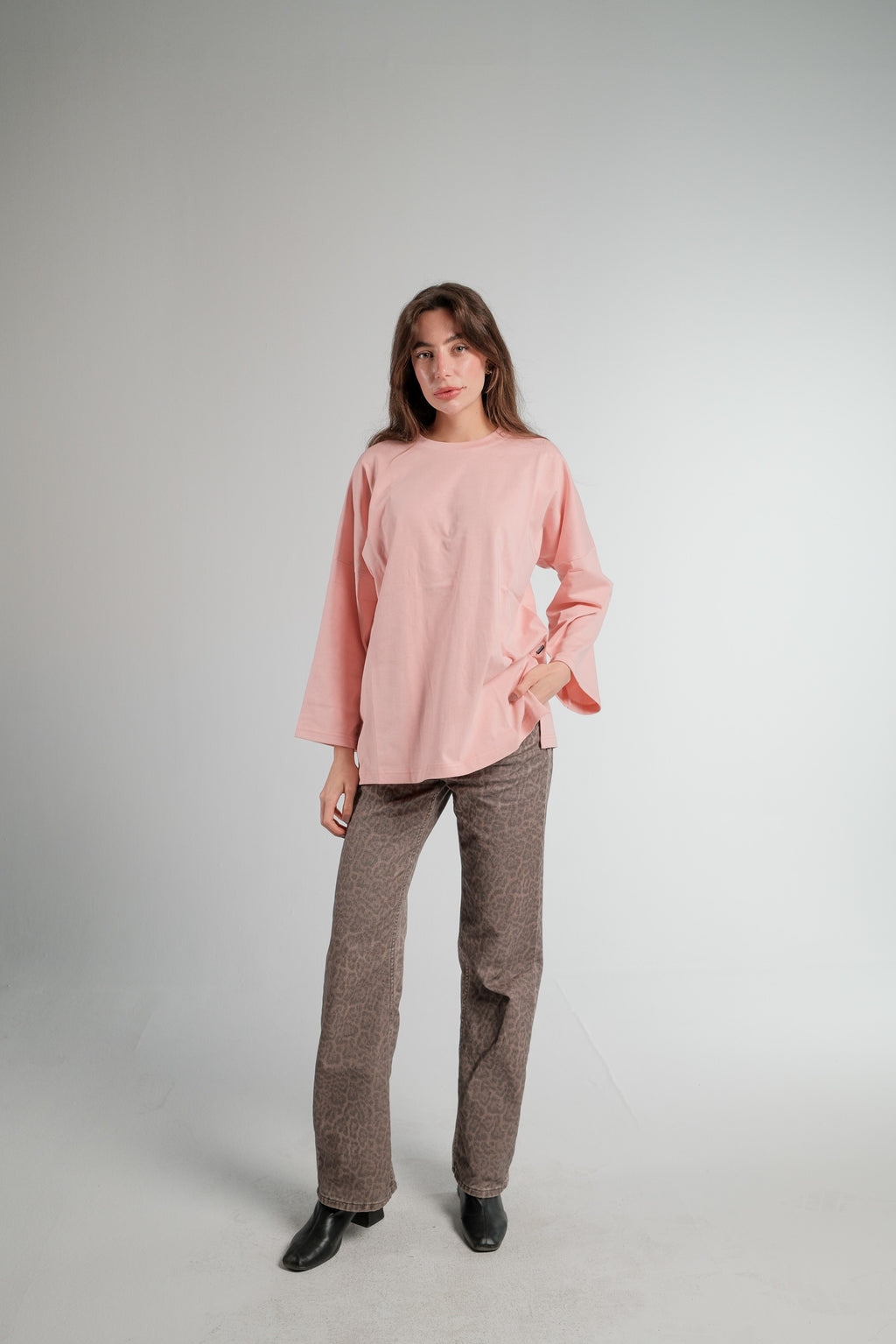 ROSE LONG SLEEVE OVERSIZED T-SHIRT