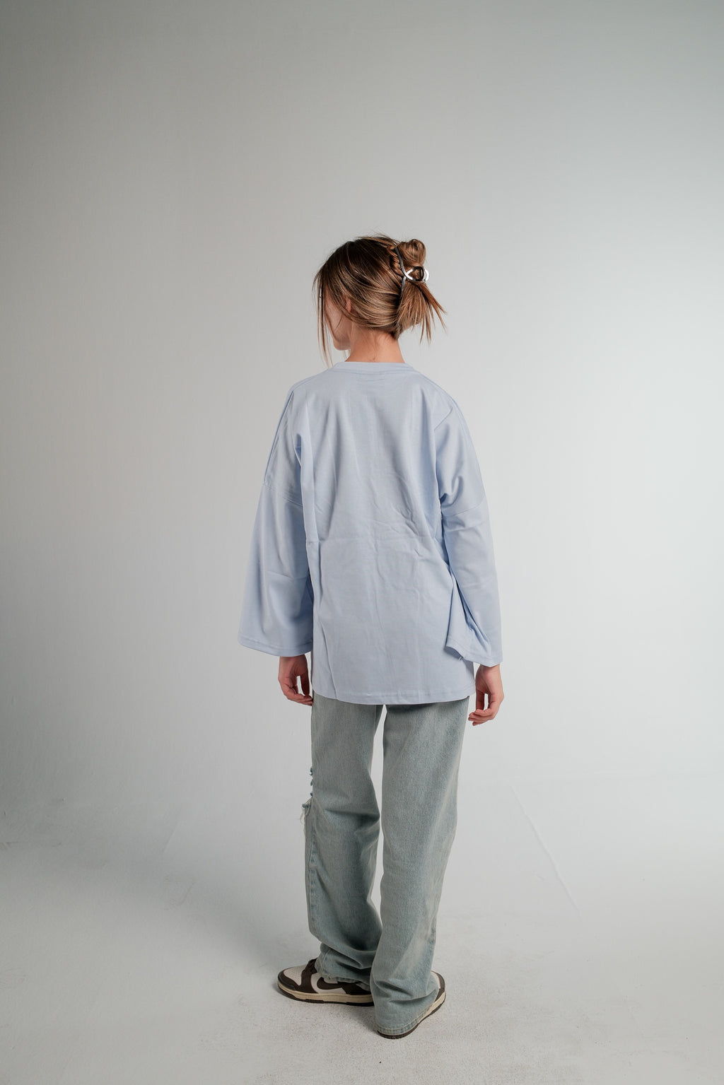 BABY BLUE LONG SLEEVE OVERSIZED T-SHIRT
