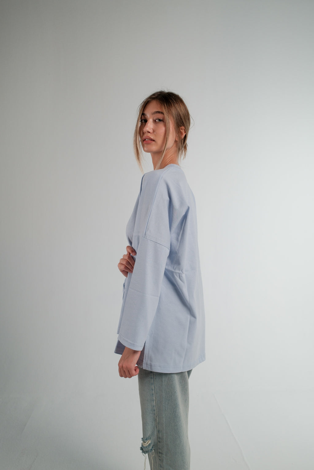 BABY BLUE LONG SLEEVE OVERSIZED T-SHIRT
