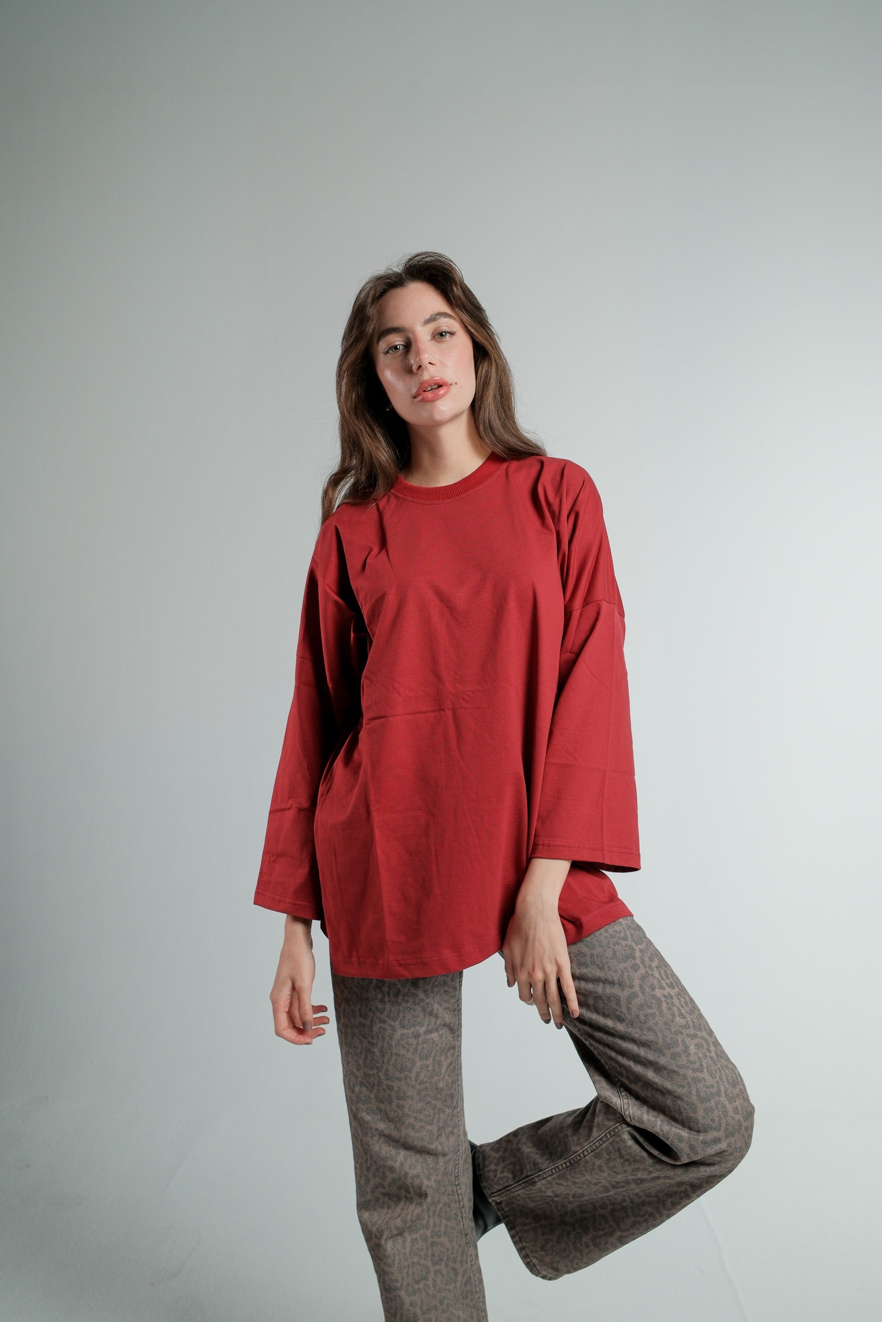 BURGUNDY LONG SLEEVE OVERSIZED T-SHIRT