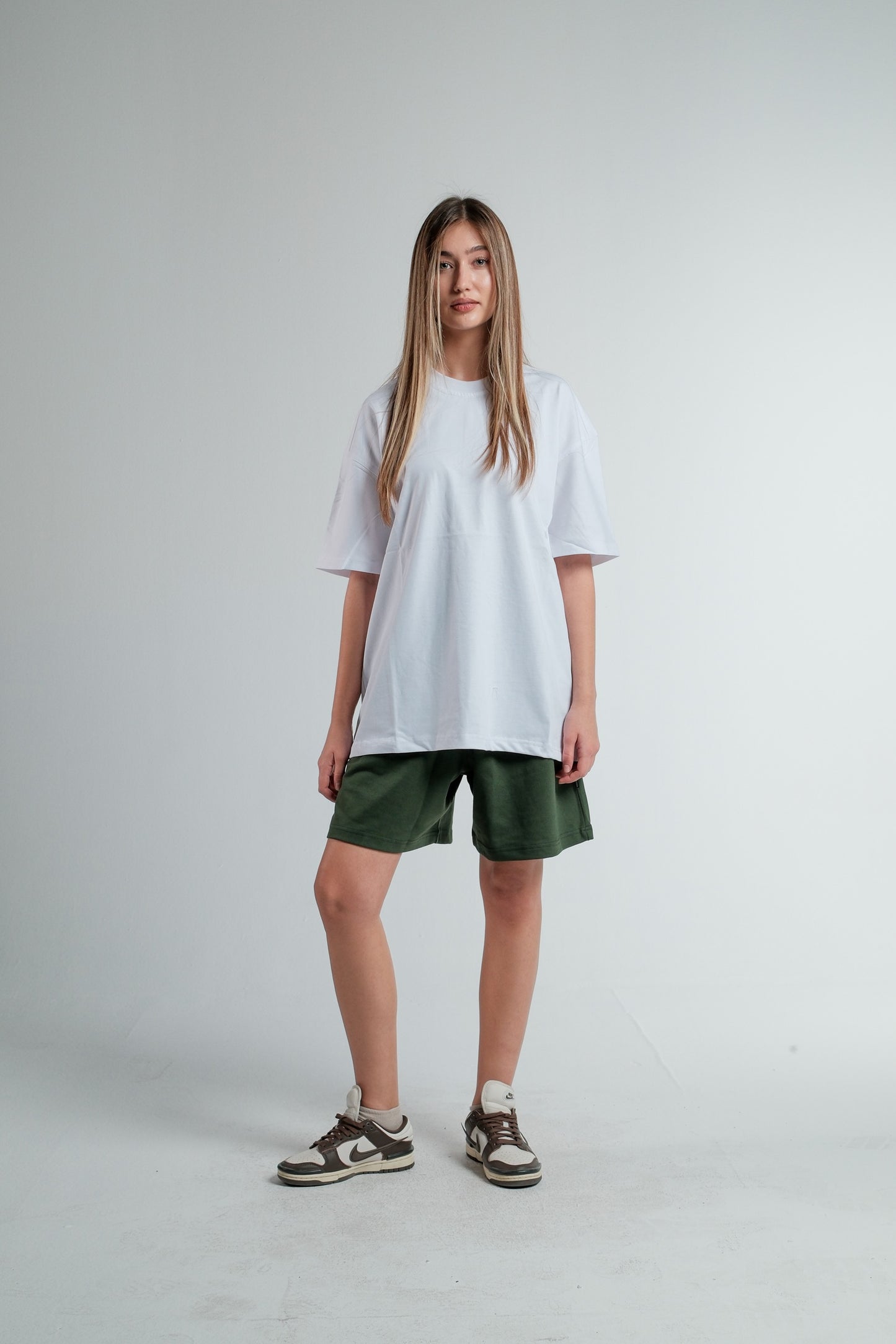 GREEN SWEATSHORT