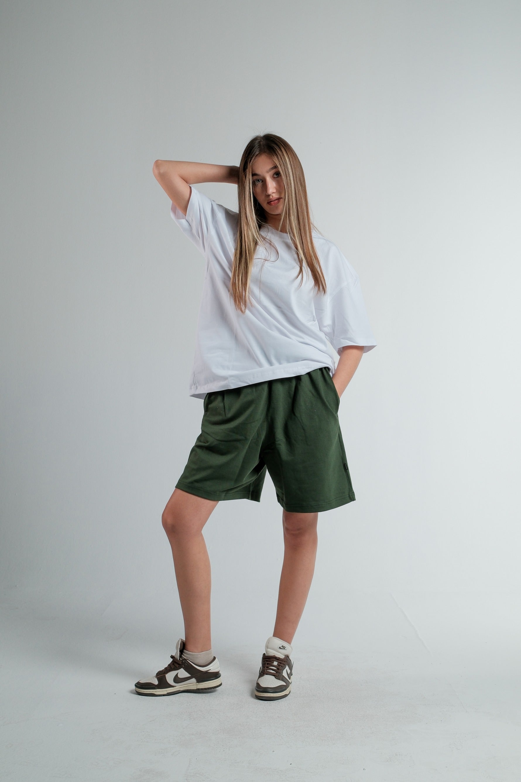 GREEN SWEATSHORT