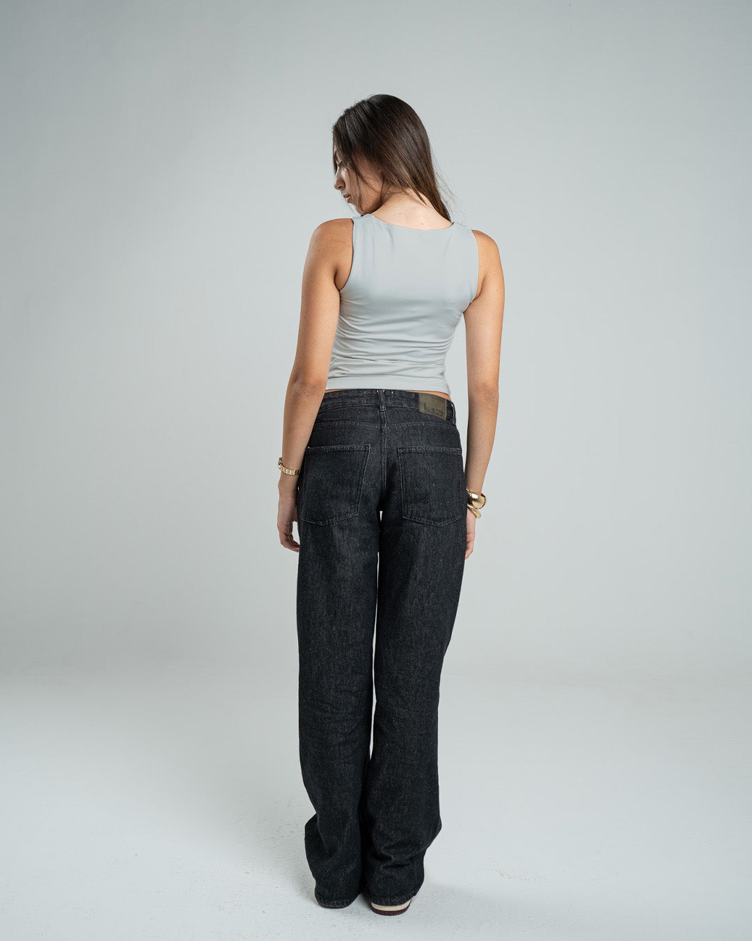 SILVER TANK TOP MICROFIBER WIDE NECK